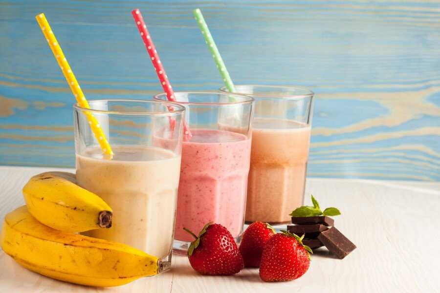 ÇİLEKLİ MİLKSHAKE